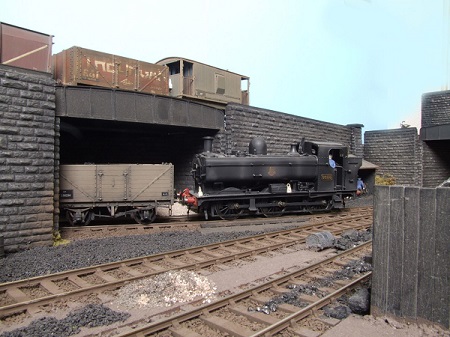 0 gauge model railway layouts